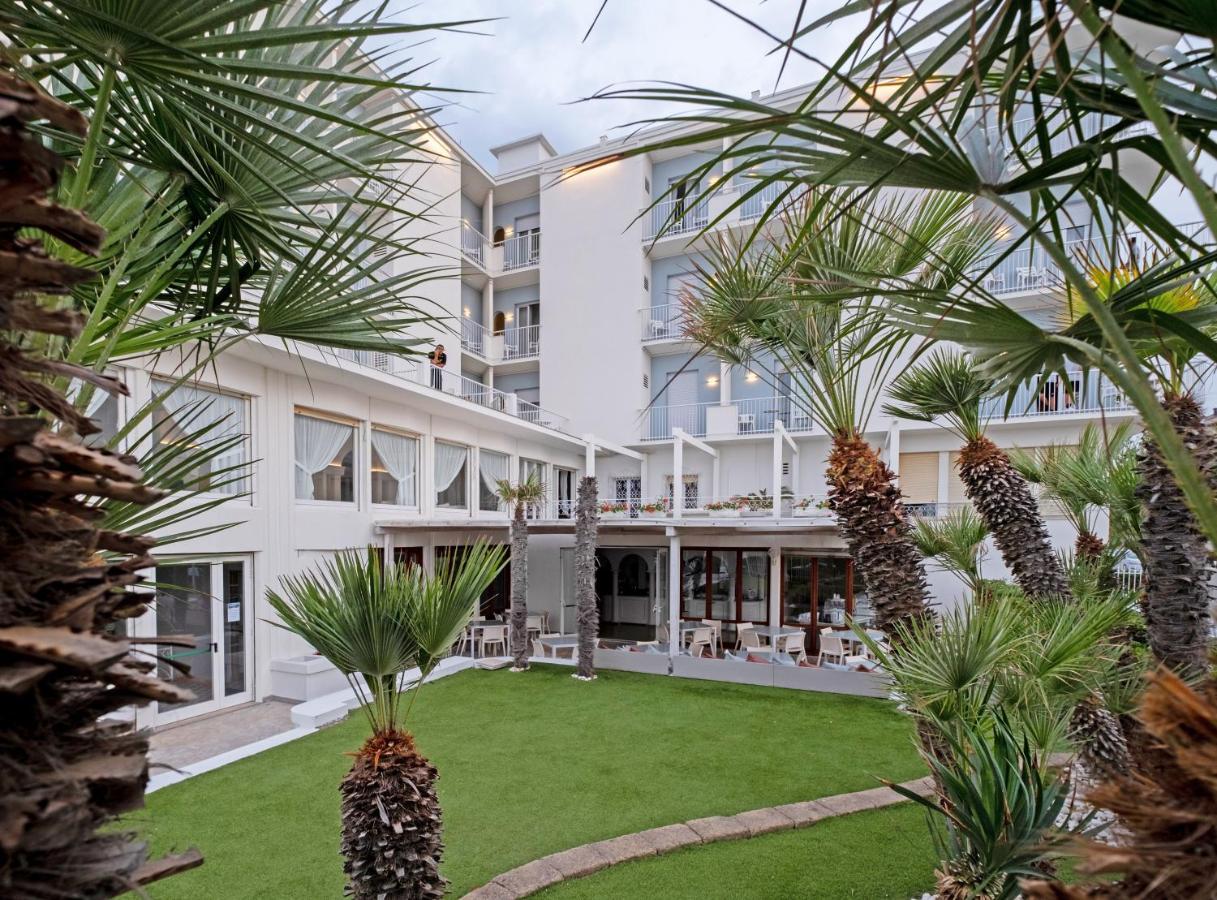 Hotel Continental Senigallia Exterior foto