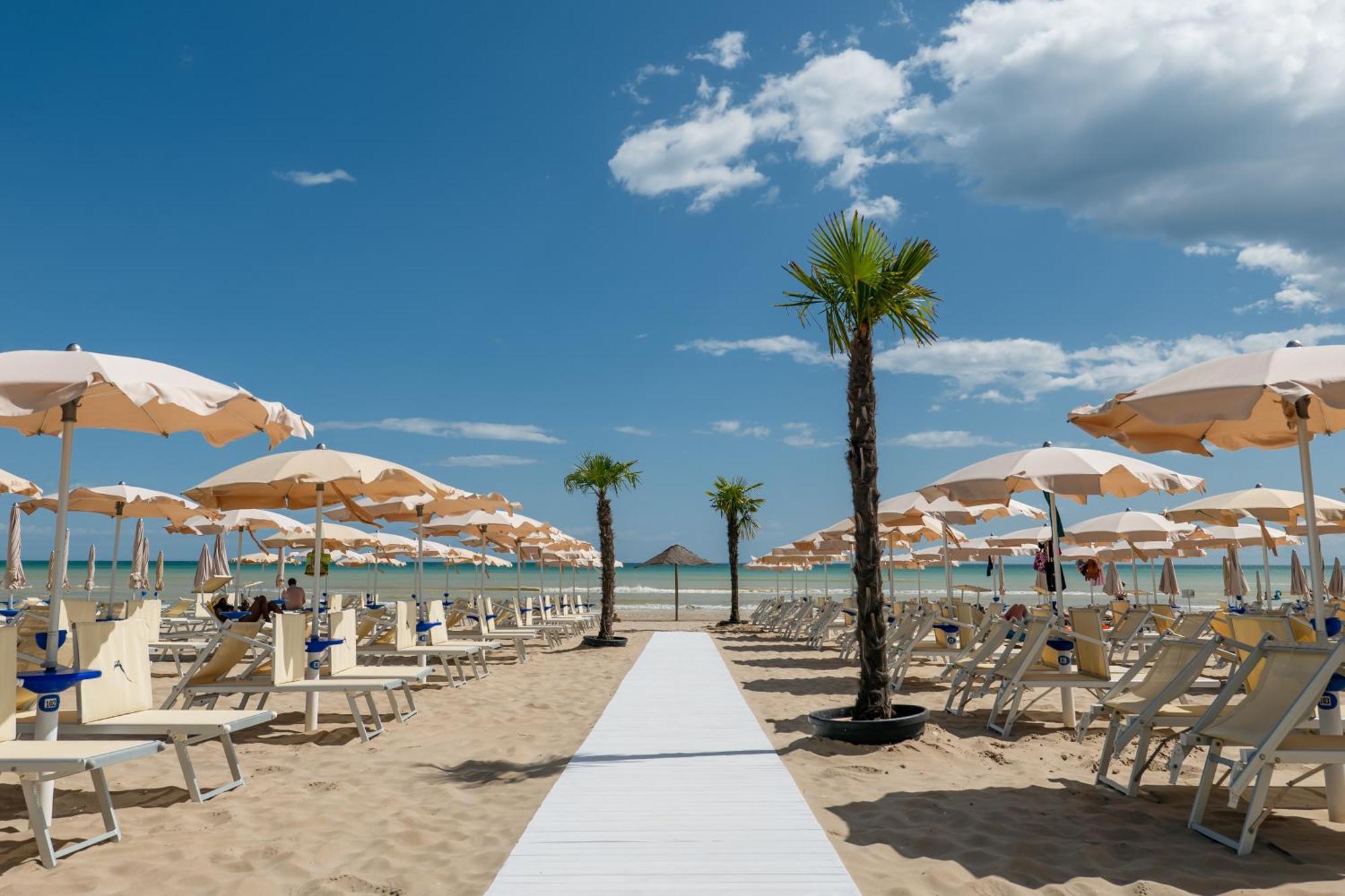 Hotel Continental Senigallia Exterior foto